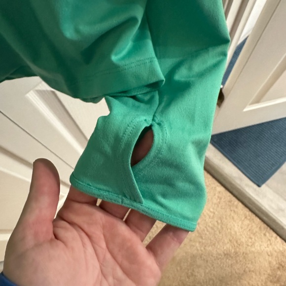 Nike Pullover - Picture 4 of 4